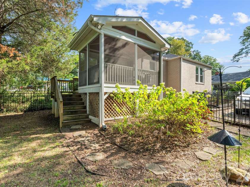131 Spratt Street, Fort Mill, SC 29715.  MLS# CAR4417608, YatesRealty ID 47404. 