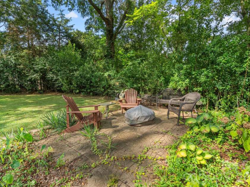 131 Spratt Street, Fort Mill, SC 29715.  MLS# CAR4417608, YatesRealty ID 47404. 