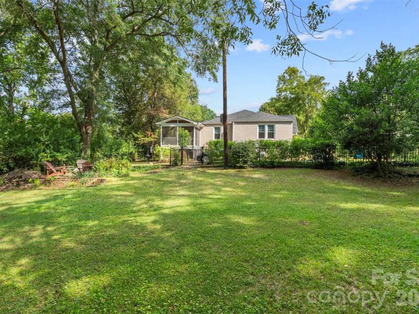 131 Spratt Street, Fort Mill, SC 29715.  MLS# CAR4417608, YatesRealty ID 47404. 