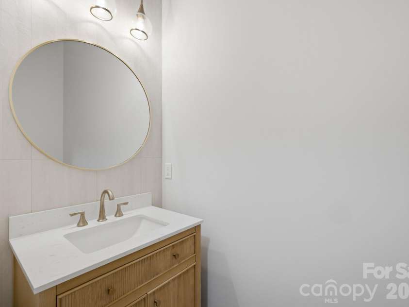 5089 Hidden Forest Drive, Denver, NC 28037.  MLS# CAR4416808, YatesRealty ID 47406. Powder Room