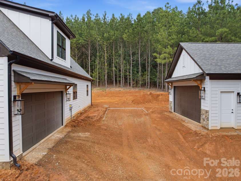 5089 Hidden Forest Drive, Denver, NC 28037.  MLS# CAR4416808, YatesRealty ID 47406. Two Car Attached Garage +Two Car Detached Garage