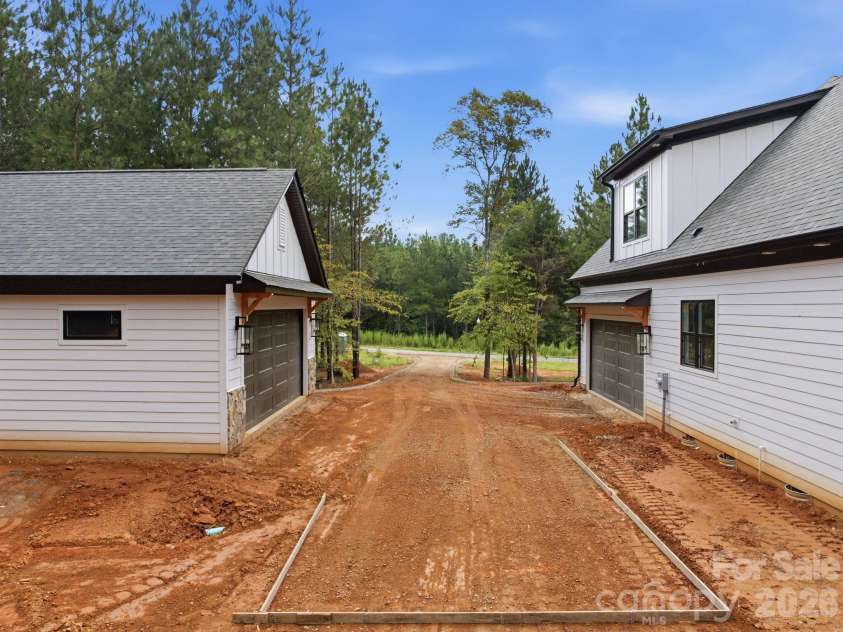 5089 Hidden Forest Drive, Denver, NC 28037.  MLS# CAR4416808, YatesRealty ID 47406. Two Car Attached Garage +Two Car Detached Garage