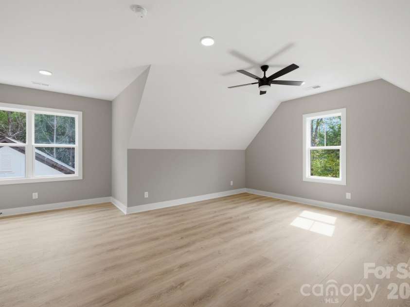 5089 Hidden Forest Drive, Denver, NC 28037.  MLS# CAR4416808, YatesRealty ID 47406. Upper Level Bonus Room