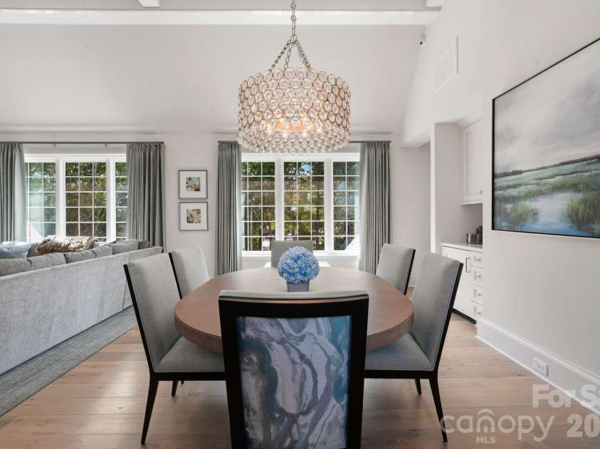 4709 Ockley Manor Lane, Charlotte, NC 28226.  MLS# CAR4416742, YatesRealty ID 47407. 