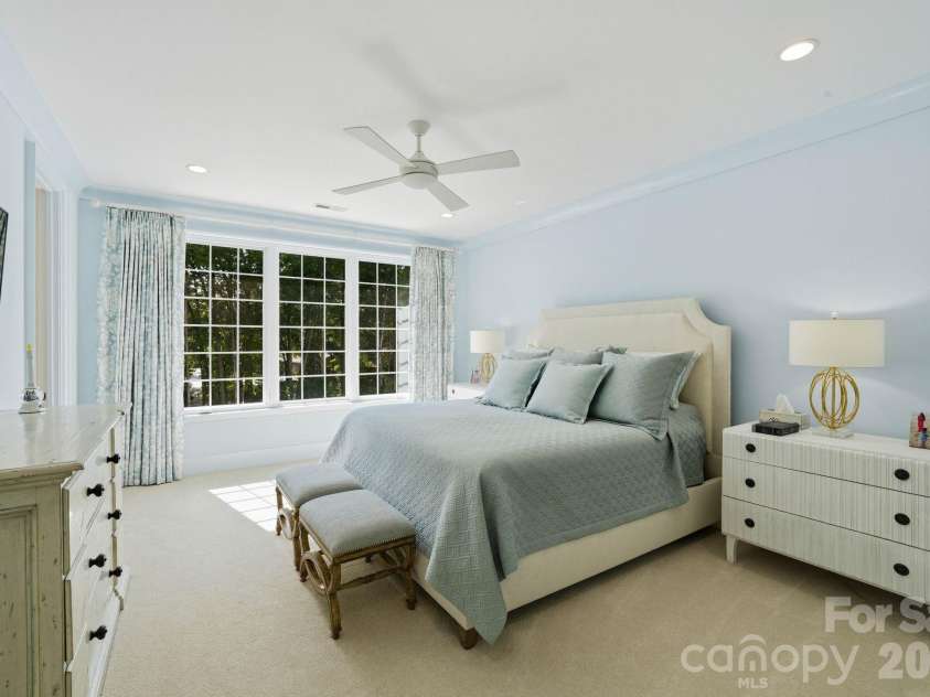 4709 Ockley Manor Lane, Charlotte, NC 28226.  MLS# CAR4416742, YatesRealty ID 47407. 
