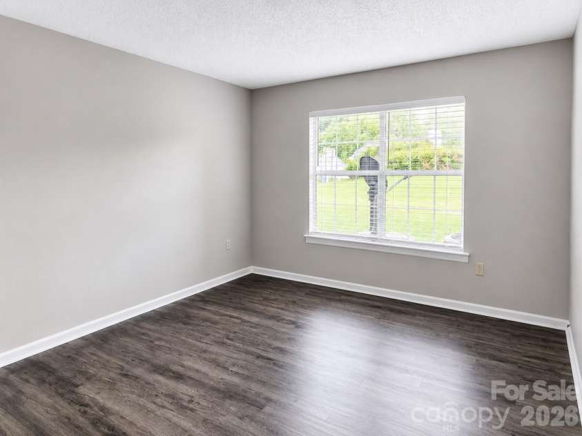 8024 Tremaine Court, Charlotte, NC 28227.  MLS# CAR4417688, YatesRealty ID 47408. 