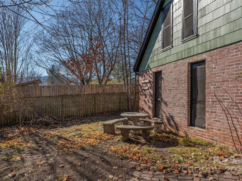 103 & 105 Pine Street, Black Mountain, NC 28711.  MLS# CAR4205366, YatesRealty ID 4741. 