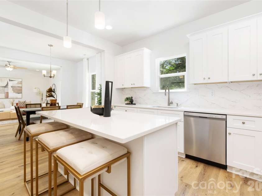 10606 Arlington Church Road, Mint Hill, NC 28227.  MLS# CAR4340665, YatesRealty ID 4741. Representation