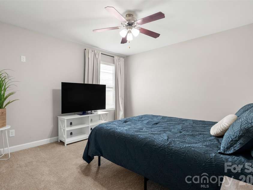 4312 Huntley Glen Drive, Pineville, NC 28134.  MLS# CAR4416712, YatesRealty ID 47410. 