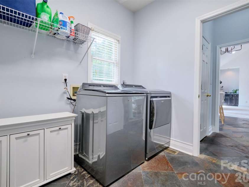 2143 Peninsula Drive, Lake Wylie, SC 29710.  MLS# CAR4416751, YatesRealty ID 47411. 