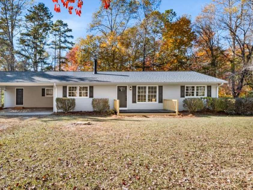 3290 Beckerdite Road, Sophia, NC 27350.  MLS# CAR4319741, YatesRealty ID 47414. 