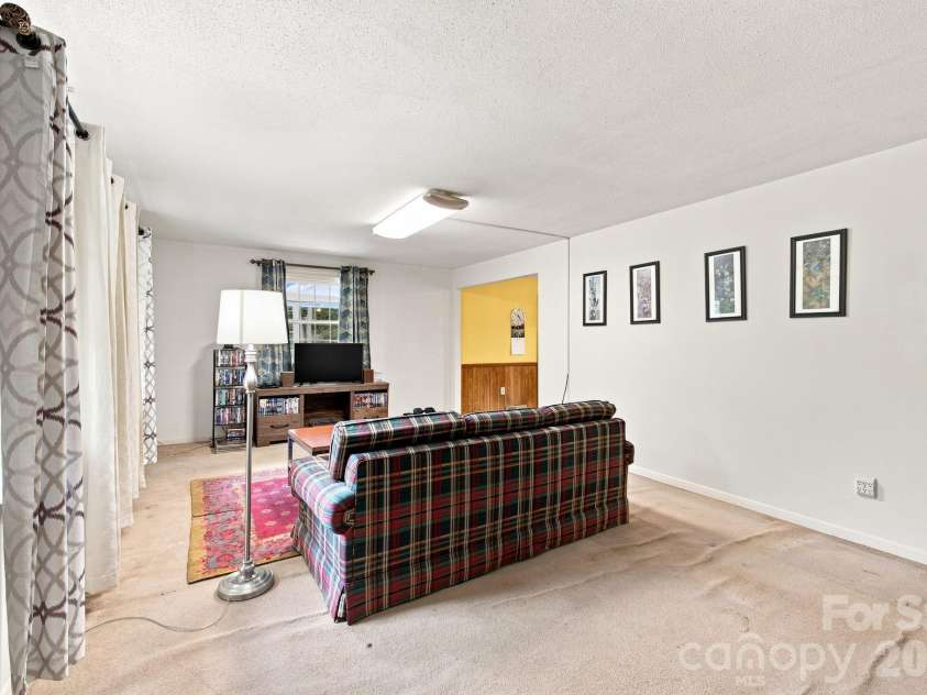 1714 Lazenby Street, Newton, NC 28658.  MLS# CAR4417758, YatesRealty ID 47416. 