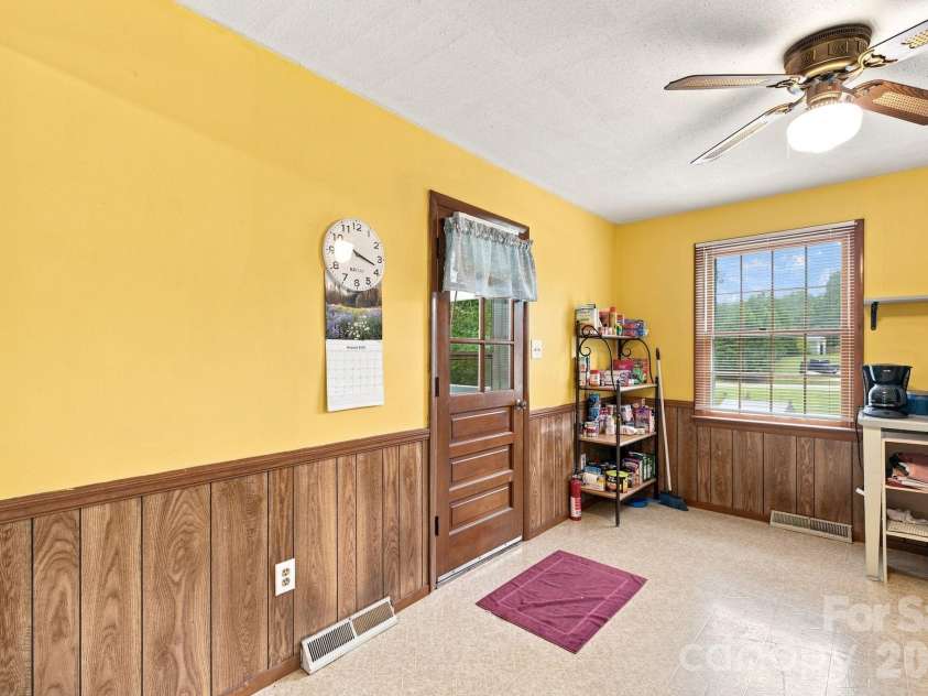 1714 Lazenby Street, Newton, NC 28658.  MLS# CAR4417758, YatesRealty ID 47416. 