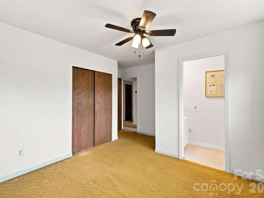 1714 Lazenby Street, Newton, NC 28658.  MLS# CAR4417758, YatesRealty ID 47416. 