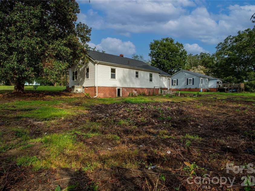 290 Airport Road, Rockingham, NC 28379.  MLS# CAR4416920, YatesRealty ID 47417. 