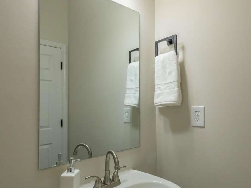 10631 Atkins Ridge Drive, Charlotte, NC 28213.  MLS# CAR4330313, YatesRealty ID 4742. 