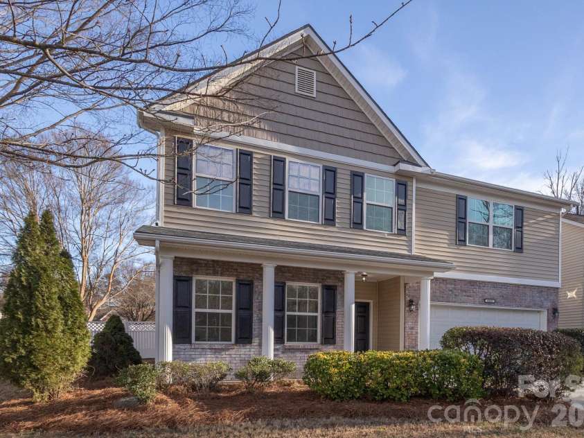 10631 Atkins Ridge Drive, Charlotte, NC 28213.  MLS# CAR4330313, YatesRealty ID 4742. 