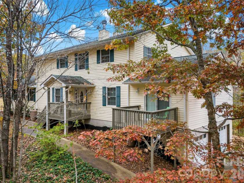 65 Gypsy Mountain Road, Marion, NC 28752.  MLS# CAR4353949, YatesRealty ID 4742. 