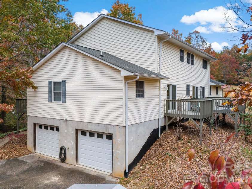 65 Gypsy Mountain Road, Marion, NC 28752.  MLS# CAR4353949, YatesRealty ID 4742. 