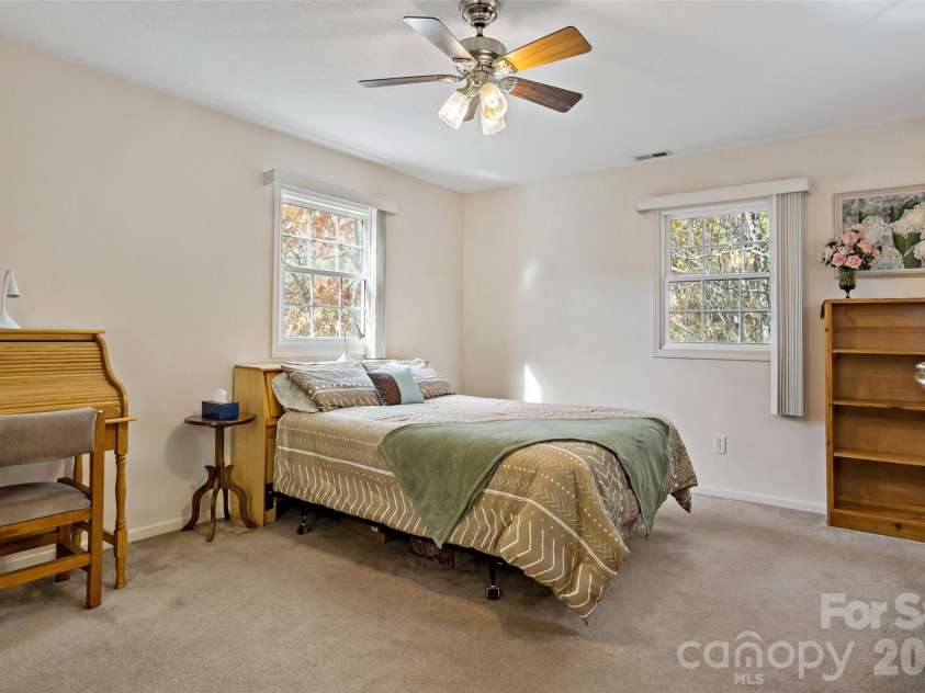 65 Gypsy Mountain Road, Marion, NC 28752.  MLS# CAR4353949, YatesRealty ID 4742. 