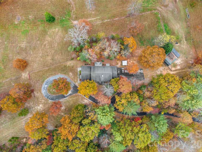 65 Gypsy Mountain Road, Marion, NC 28752.  MLS# CAR4353949, YatesRealty ID 4742. 