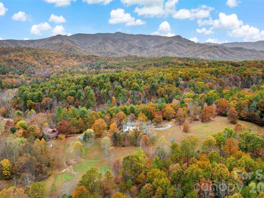 65 Gypsy Mountain Road, Marion, NC 28752.  MLS# CAR4353949, YatesRealty ID 4742. 