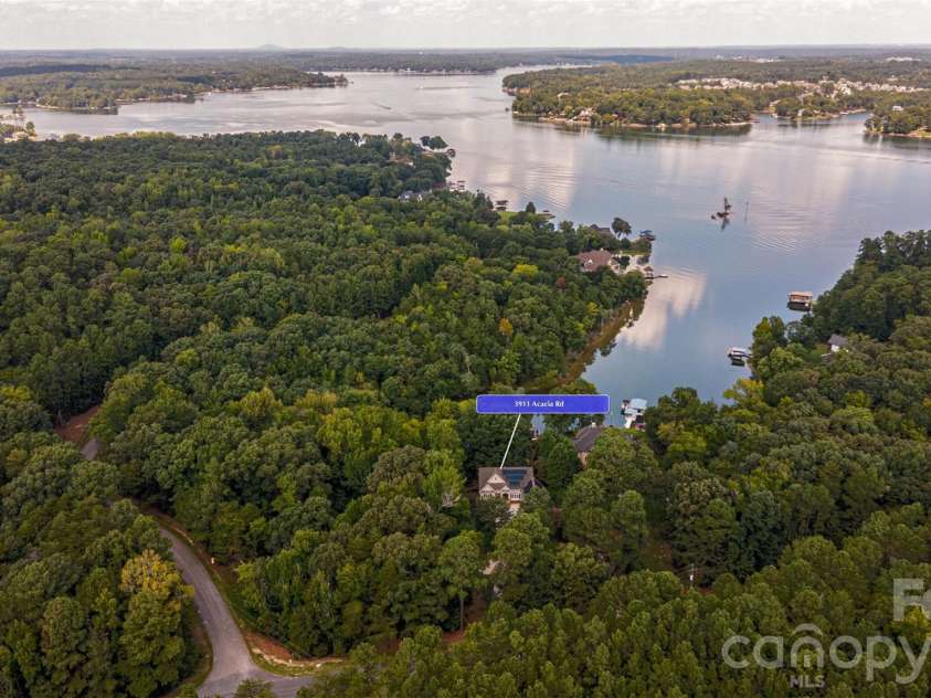 3911 Acacia Road, York, SC 29745.  MLS# CAR4415462, YatesRealty ID 47424. 