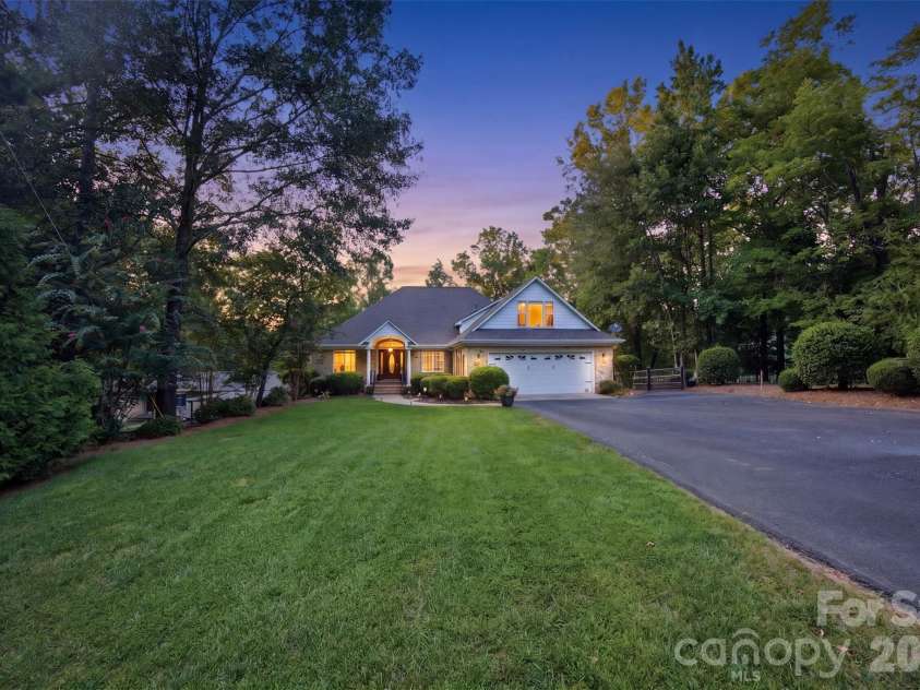 116 Canoe Court, Mount Gilead, NC 27306.  MLS# CAR4416877, YatesRealty ID 47426. 