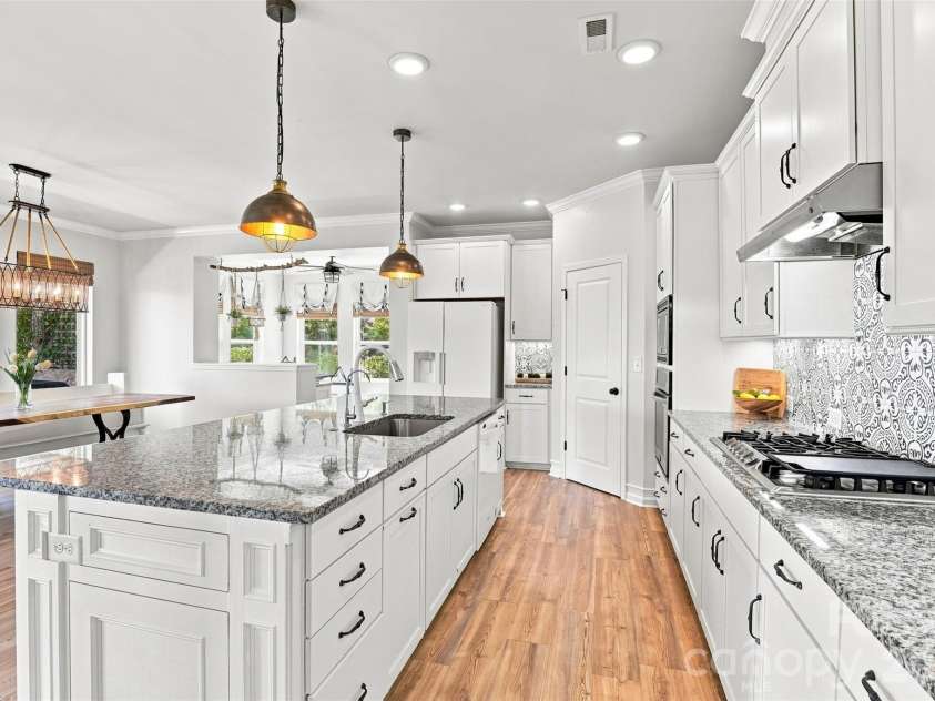 806 Pace Court, Fort Mill, SC 29715.  MLS# CAR4415932, YatesRealty ID 47427. 