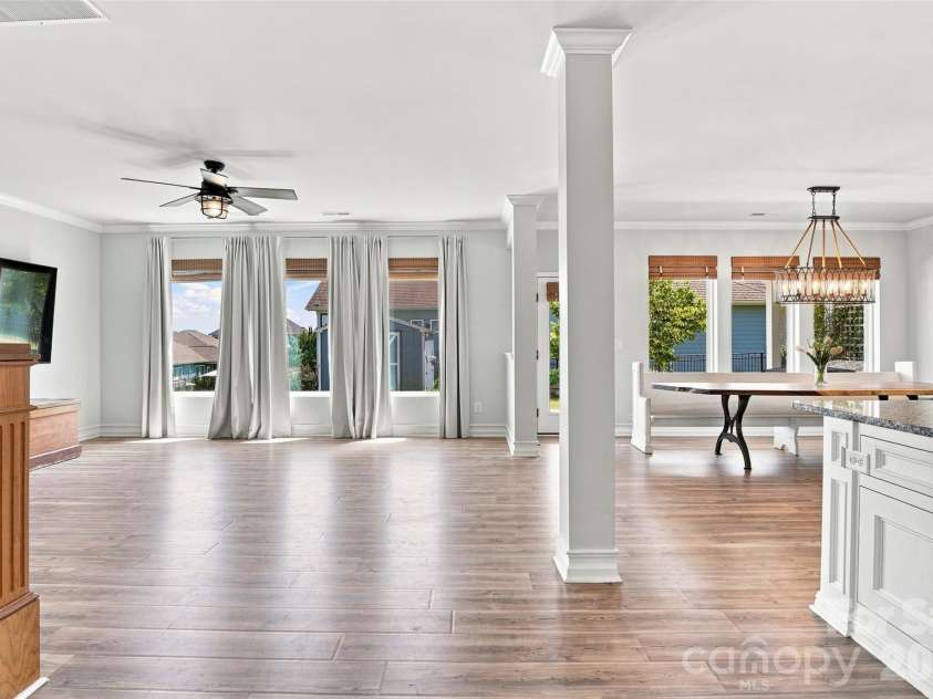 806 Pace Court, Fort Mill, SC 29715.  MLS# CAR4415932, YatesRealty ID 47427. 