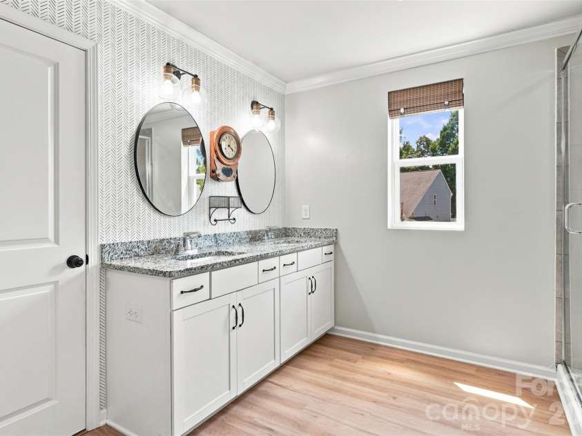 806 Pace Court, Fort Mill, SC 29715.  MLS# CAR4415932, YatesRealty ID 47427. 