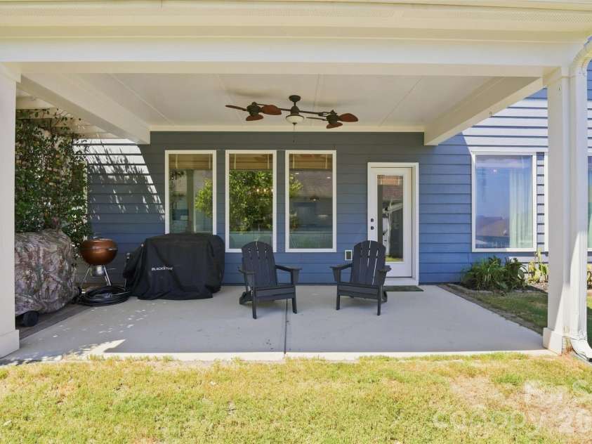 806 Pace Court, Fort Mill, SC 29715.  MLS# CAR4415932, YatesRealty ID 47427. 