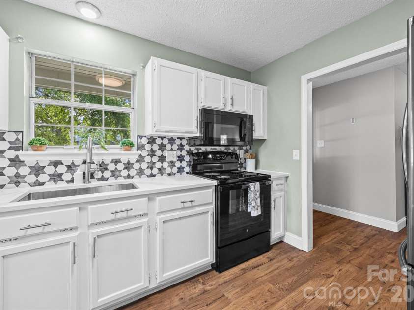 1508 Fieldcrest Circle, Rock Hill, SC 29732.  MLS# CAR4416859, YatesRealty ID 47428. 