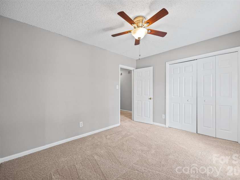 1508 Fieldcrest Circle, Rock Hill, SC 29732.  MLS# CAR4416859, YatesRealty ID 47428. 
