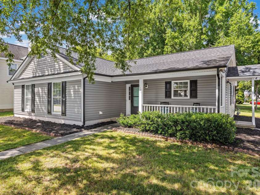 1508 Fieldcrest Circle, Rock Hill, SC 29732.  MLS# CAR4416859, YatesRealty ID 47428. 