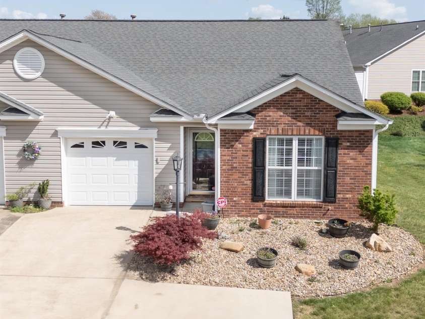 137 Lady Slipper Lane, Valdese, NC 28690.  MLS# CAR4244103, YatesRealty ID 4743. 