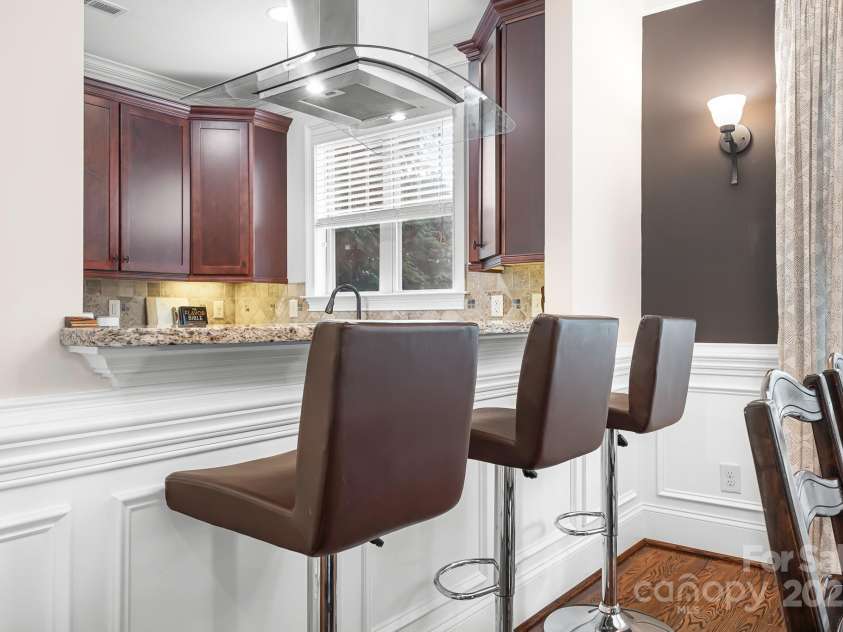 3702 Oakwood Avenue, Charlotte, NC 28205.  MLS# CAR4301480, YatesRealty ID 4743. 