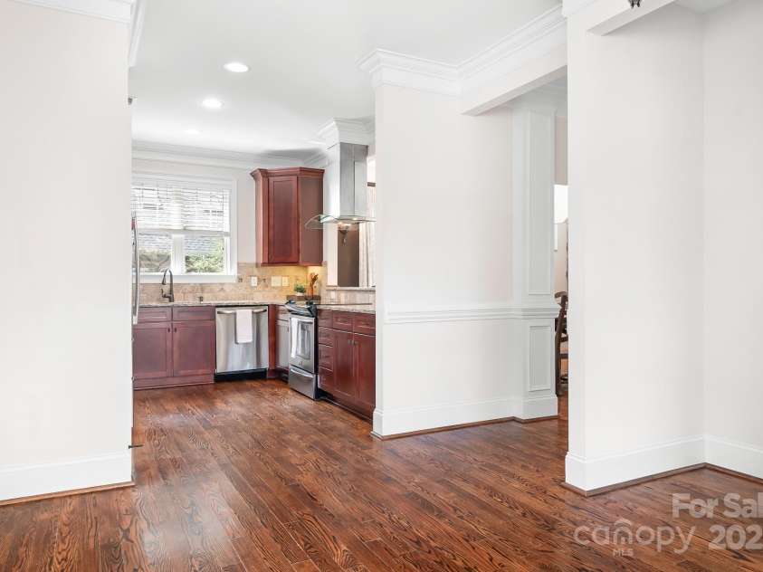 3702 Oakwood Avenue, Charlotte, NC 28205.  MLS# CAR4301480, YatesRealty ID 4743. 