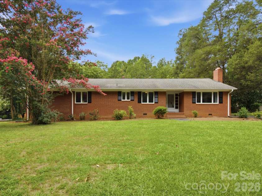 2311 Innes Street, Salisbury, NC 28146.  MLS# CAR4416988, YatesRealty ID 47430. 