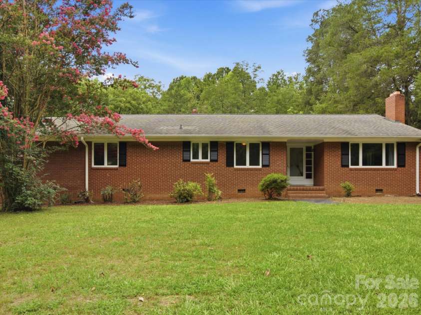 2311 Innes Street, Salisbury, NC 28146.  MLS# CAR4416988, YatesRealty ID 47430. 