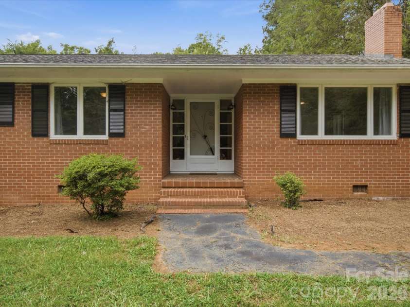2311 Innes Street, Salisbury, NC 28146.  MLS# CAR4416988, YatesRealty ID 47430. 