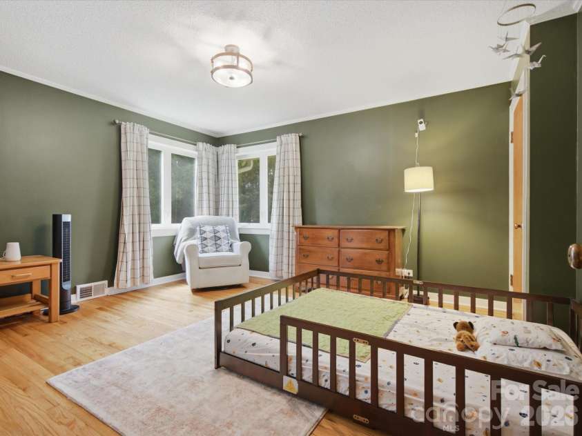 2311 Innes Street, Salisbury, NC 28146.  MLS# CAR4416988, YatesRealty ID 47430. 