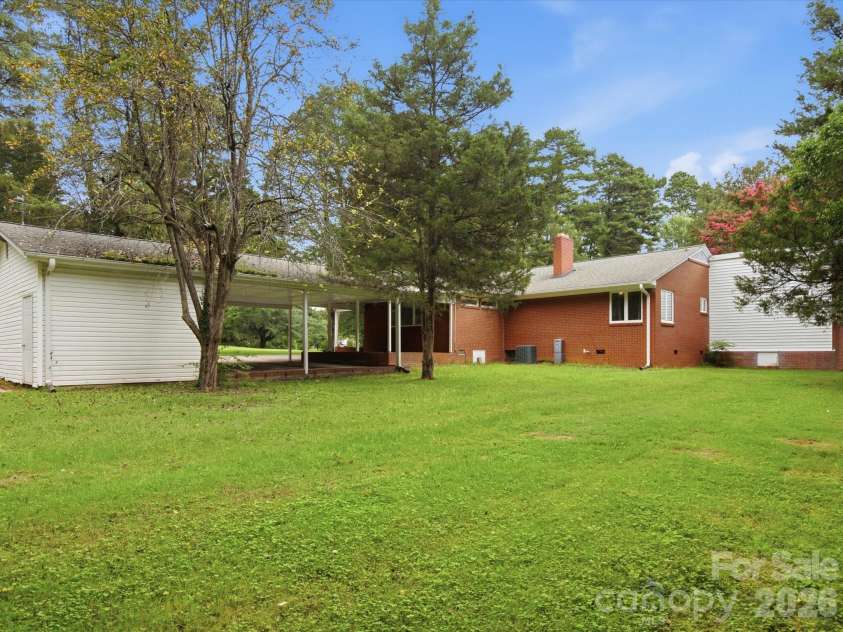 2311 Innes Street, Salisbury, NC 28146.  MLS# CAR4416988, YatesRealty ID 47430. 