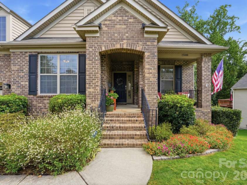 15000 Kinnegal Lane, Charlotte, NC 28278.  MLS# CAR4415980, YatesRealty ID 47432. 