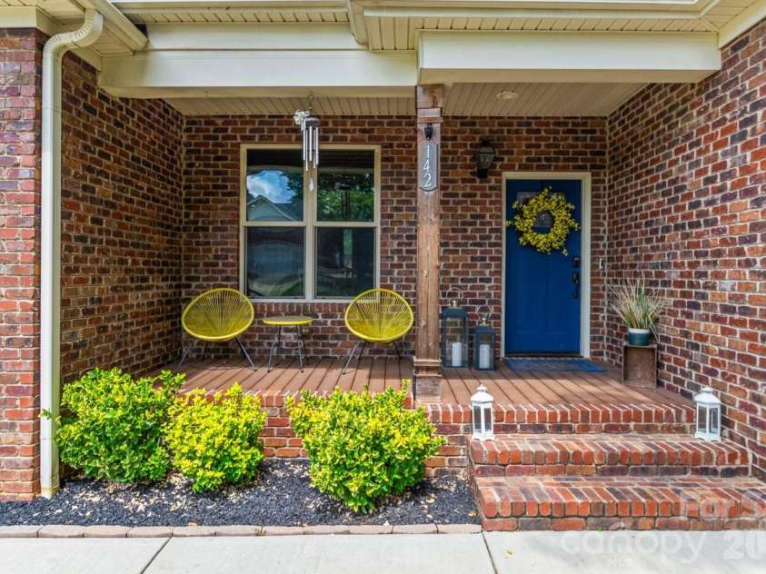 142 Bald Cypress Lane, Mooresville, NC 28115.  MLS# CAR4413039, YatesRealty ID 47435. 