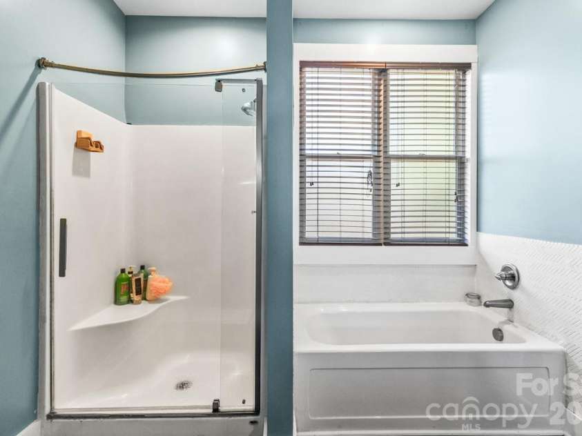 142 Bald Cypress Lane, Mooresville, NC 28115.  MLS# CAR4413039, YatesRealty ID 47435. 