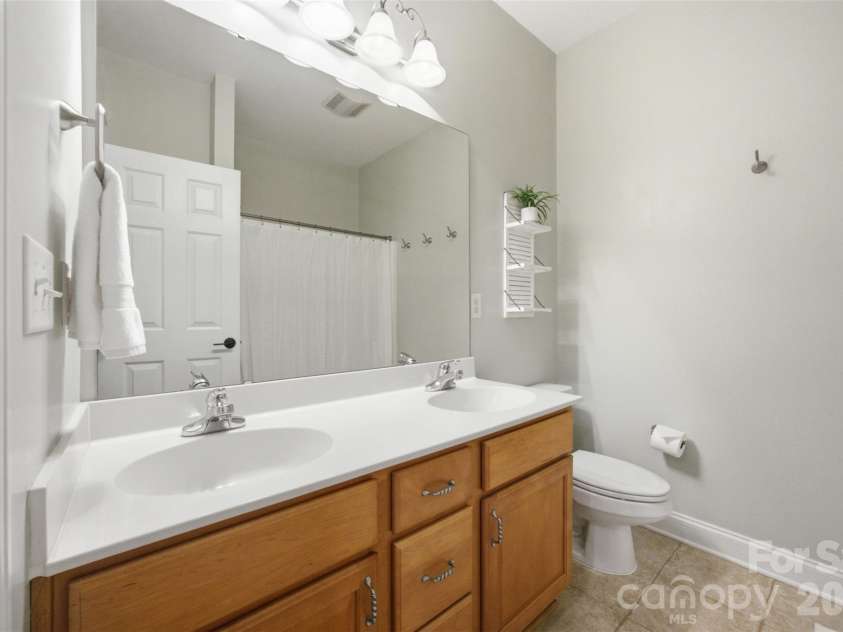 14444 Westgreen Drive, Huntersville, NC 28078.  MLS# CAR4411946, YatesRealty ID 47436. 