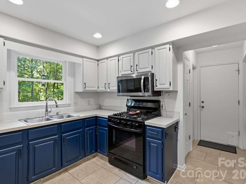 5607 Manchester Avenue, Harrisburg, NC 28075.  MLS# CAR4413718, YatesRealty ID 47438. 
