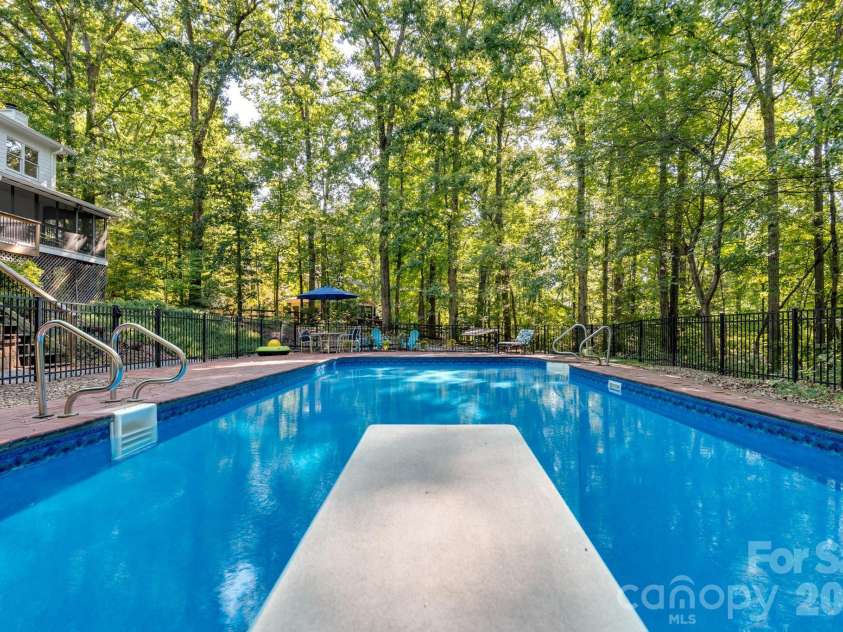5607 Manchester Avenue, Harrisburg, NC 28075.  MLS# CAR4413718, YatesRealty ID 47438. 