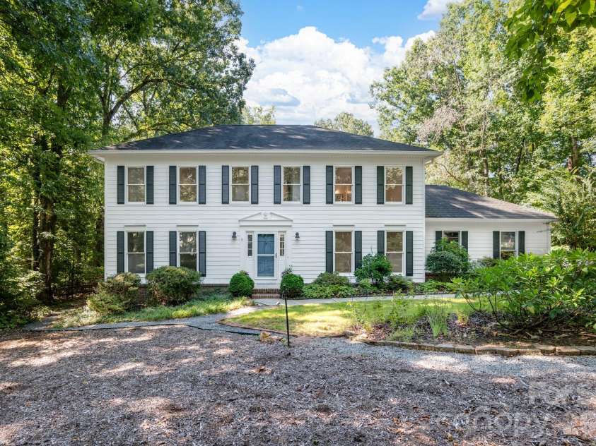 5607 Manchester Avenue, Harrisburg, NC 28075.  MLS# CAR4413718, YatesRealty ID 47438. 